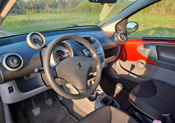 Peugeot 107 cena 10300 przebieg: 103000, rok produkcji 2009 z Hel małe 277